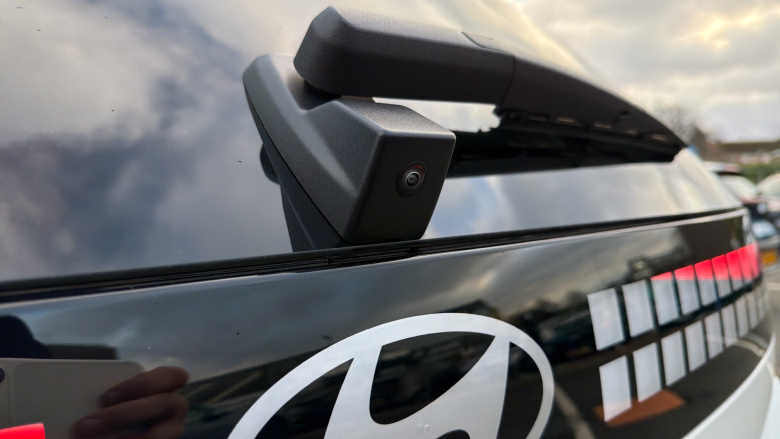 Hyundai INSTER 85kW 02 49kWh 5dr Auto Electric Hatchback